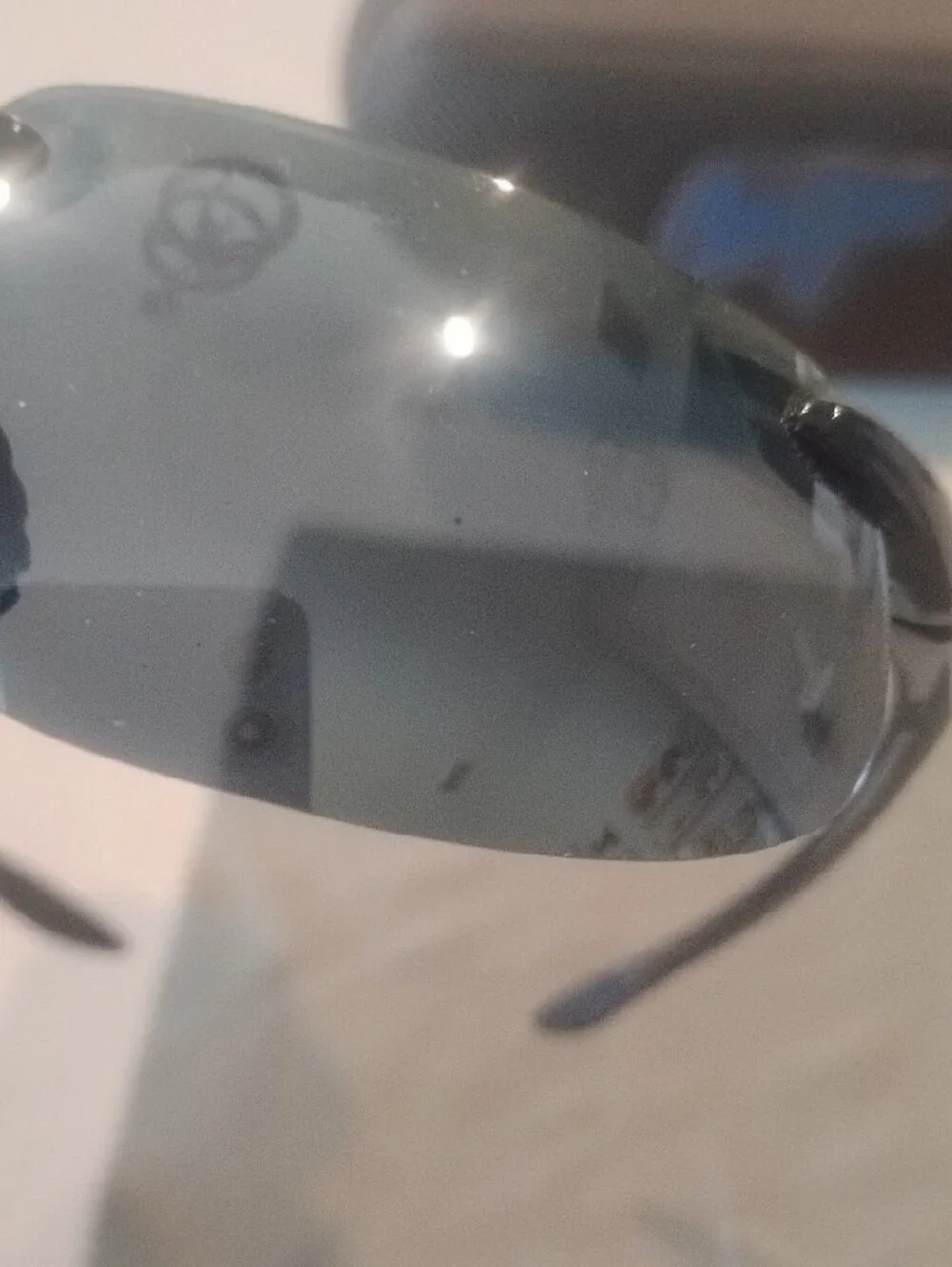 Maui Jim lightweight semi